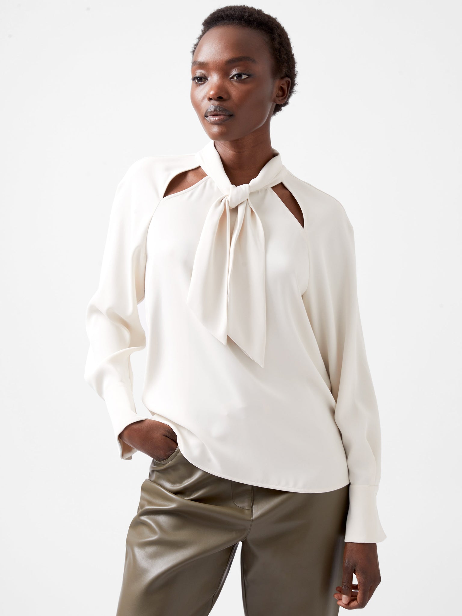 Carmen Recycled Crepe Tie Blouse Cream | French Connection